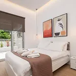 Hyacinthus Executive 5 Min To Apartment *
